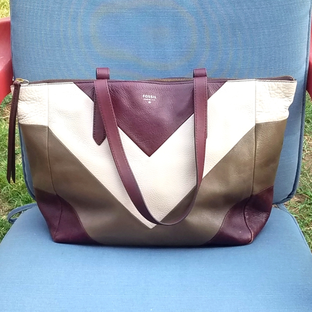 SOLD - Fossil Sydney Tote